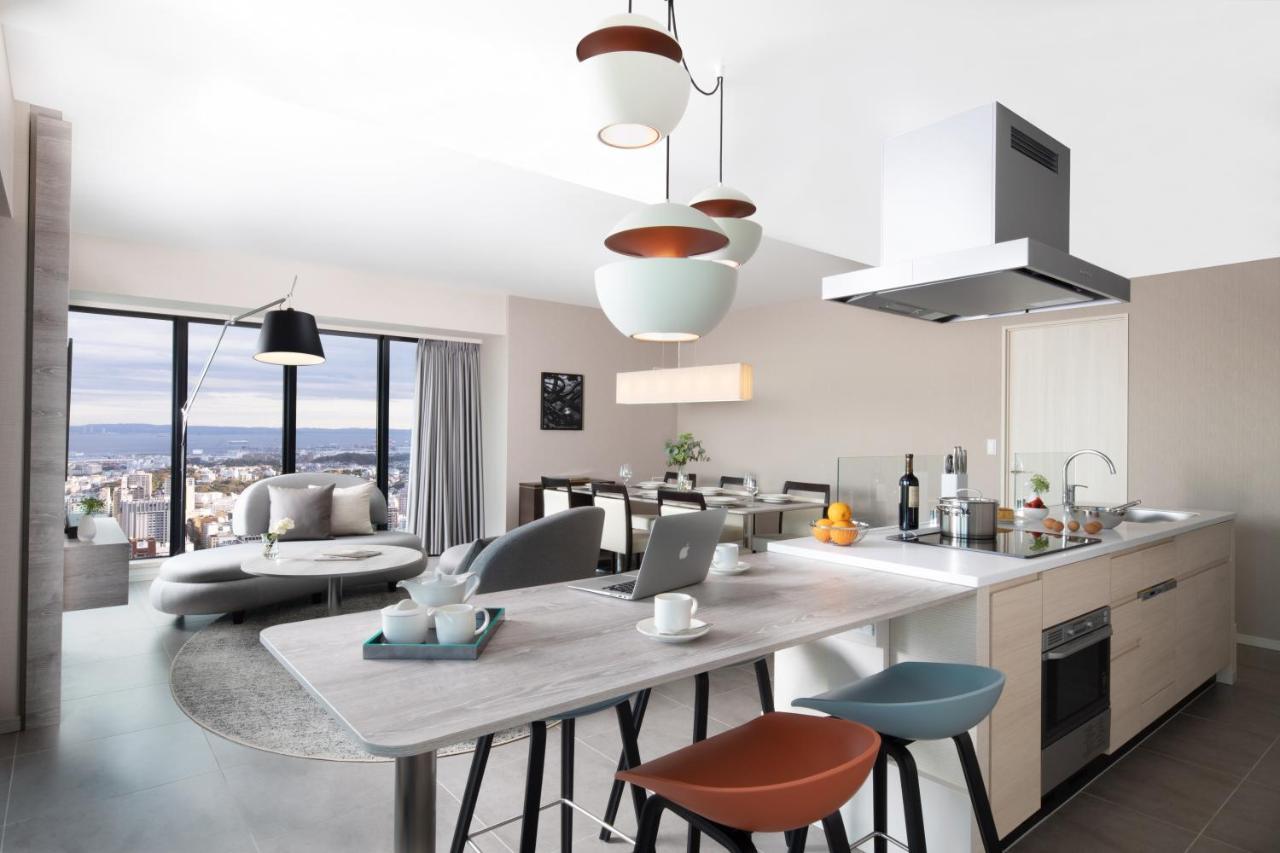 Oakwood Suites Yokohama Yokohama  Dış mekan fotoğraf A modern kitchen